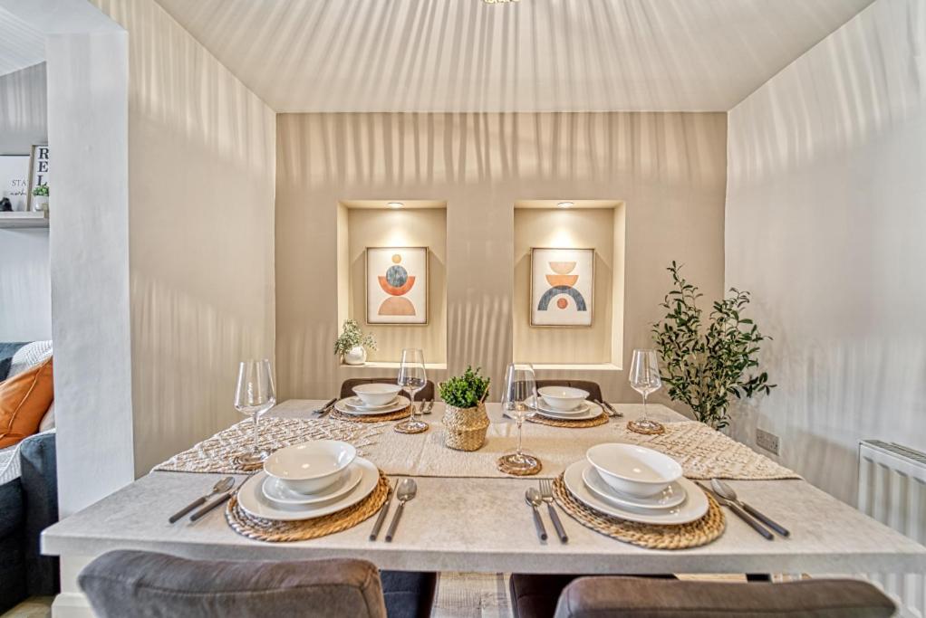 Guest Homes - Watledge House Apartment 툭스베리 외부 사진