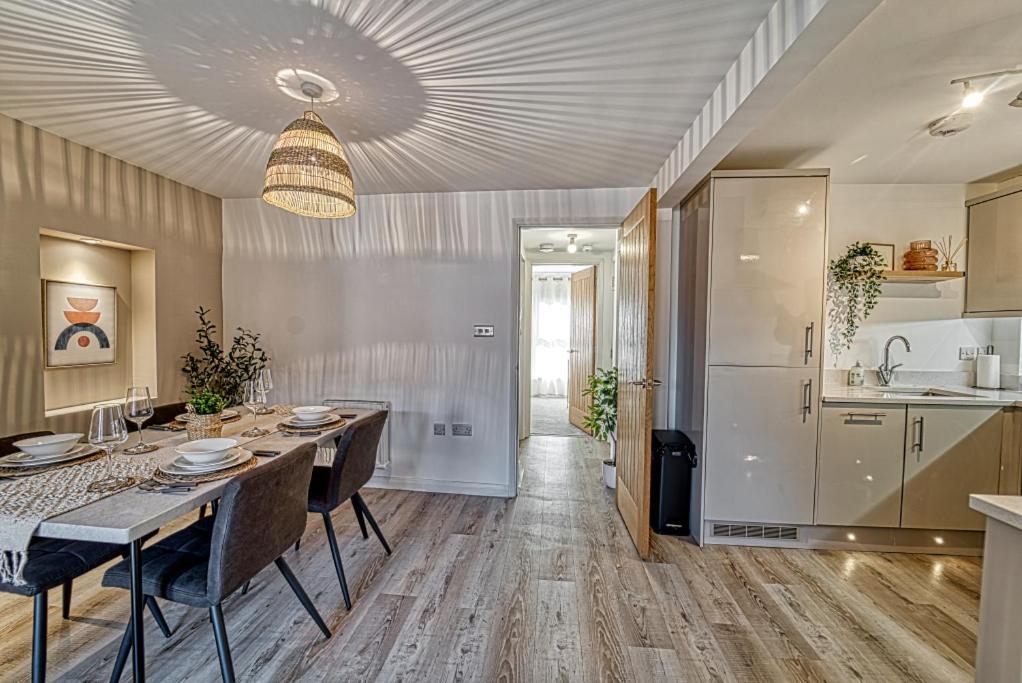 Guest Homes - Watledge House Apartment 툭스베리 외부 사진